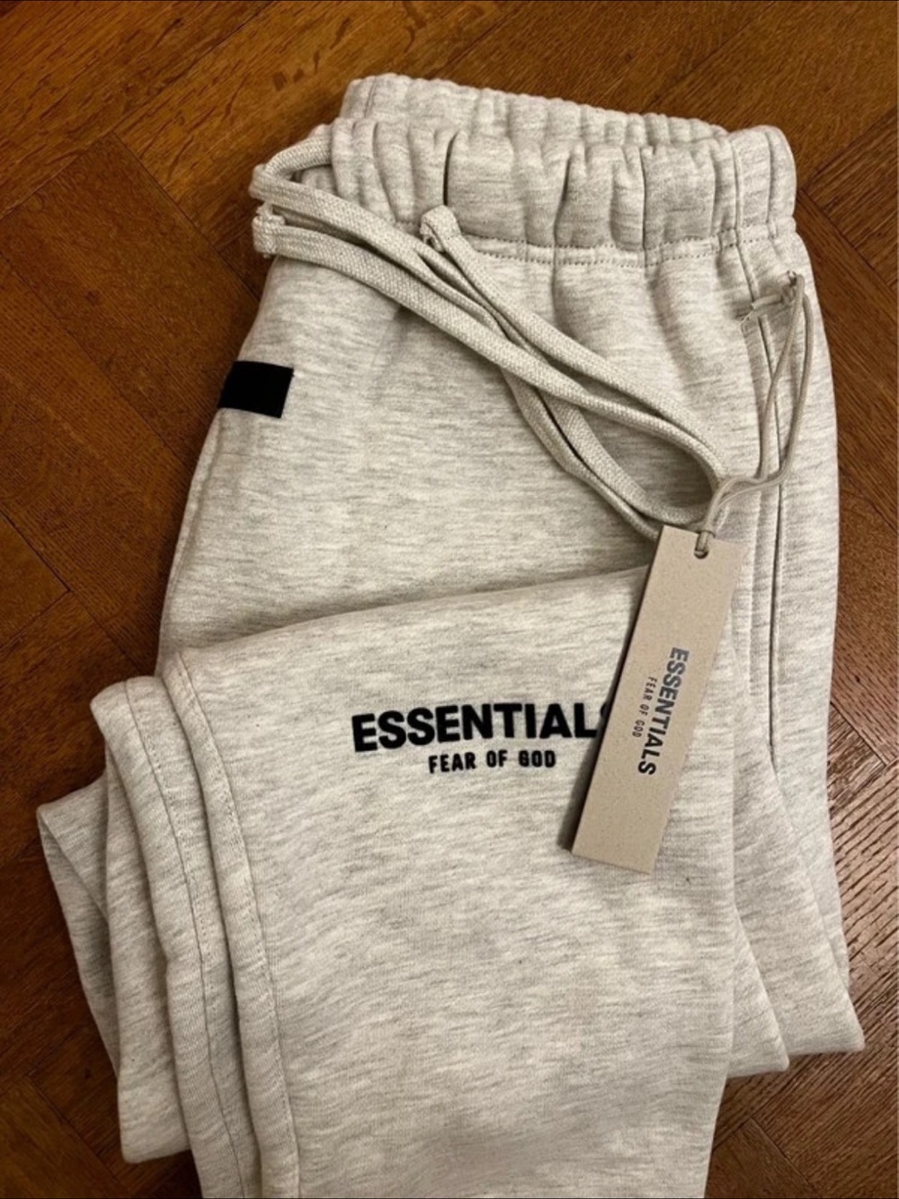 New Essentials Light Heather Joggers pants